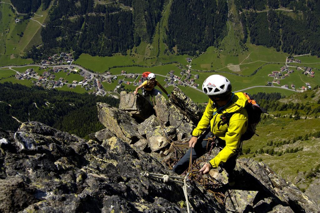 Hotel Laerchenhof Kaunertal Dış mekan fotoğraf